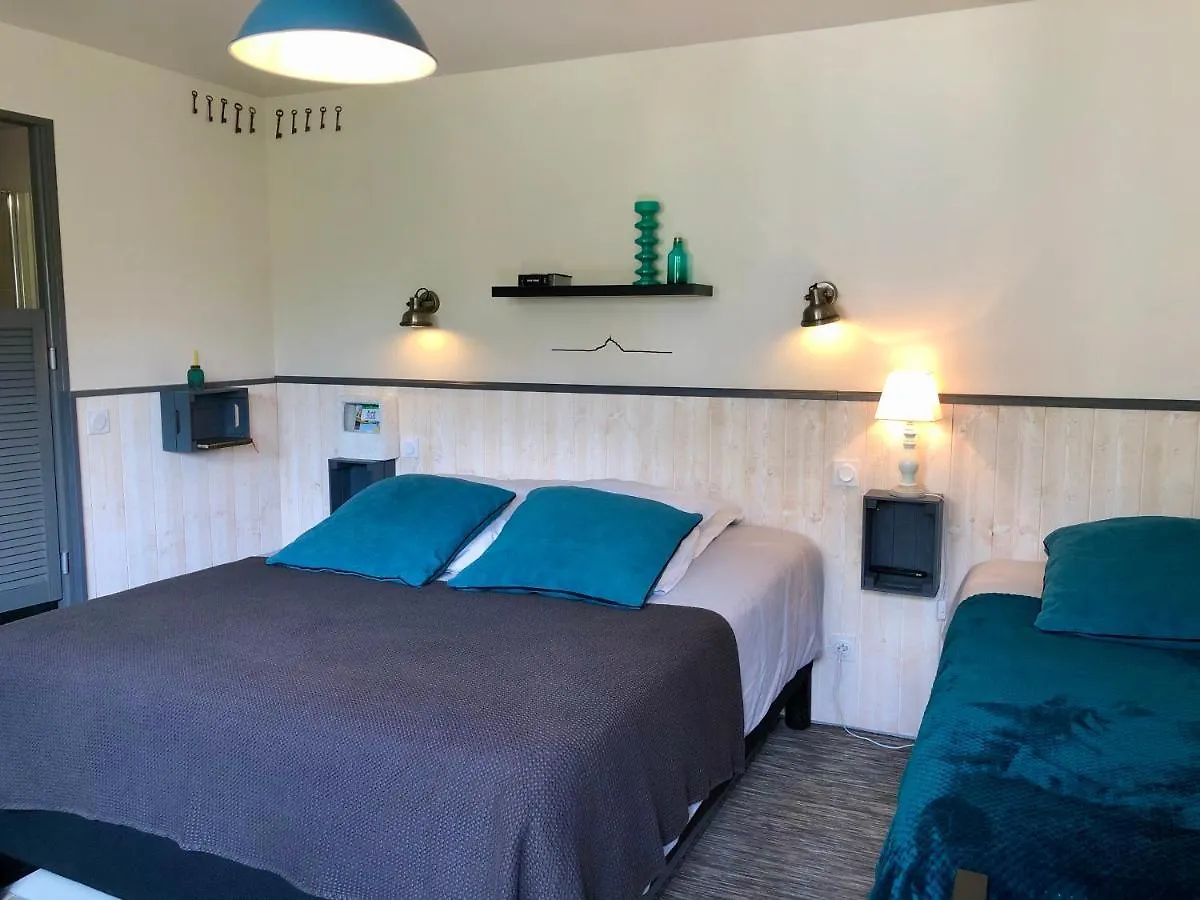 Le Grenier Du Jardin Bed & Breakfast Pontorson 3*,  France