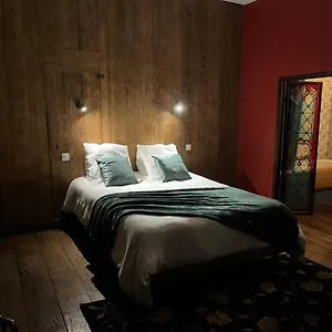 Alojamento de Acomodação e Pequeno-almoço Mercier De Montigny - Les Du Beffroi - Et Massage
