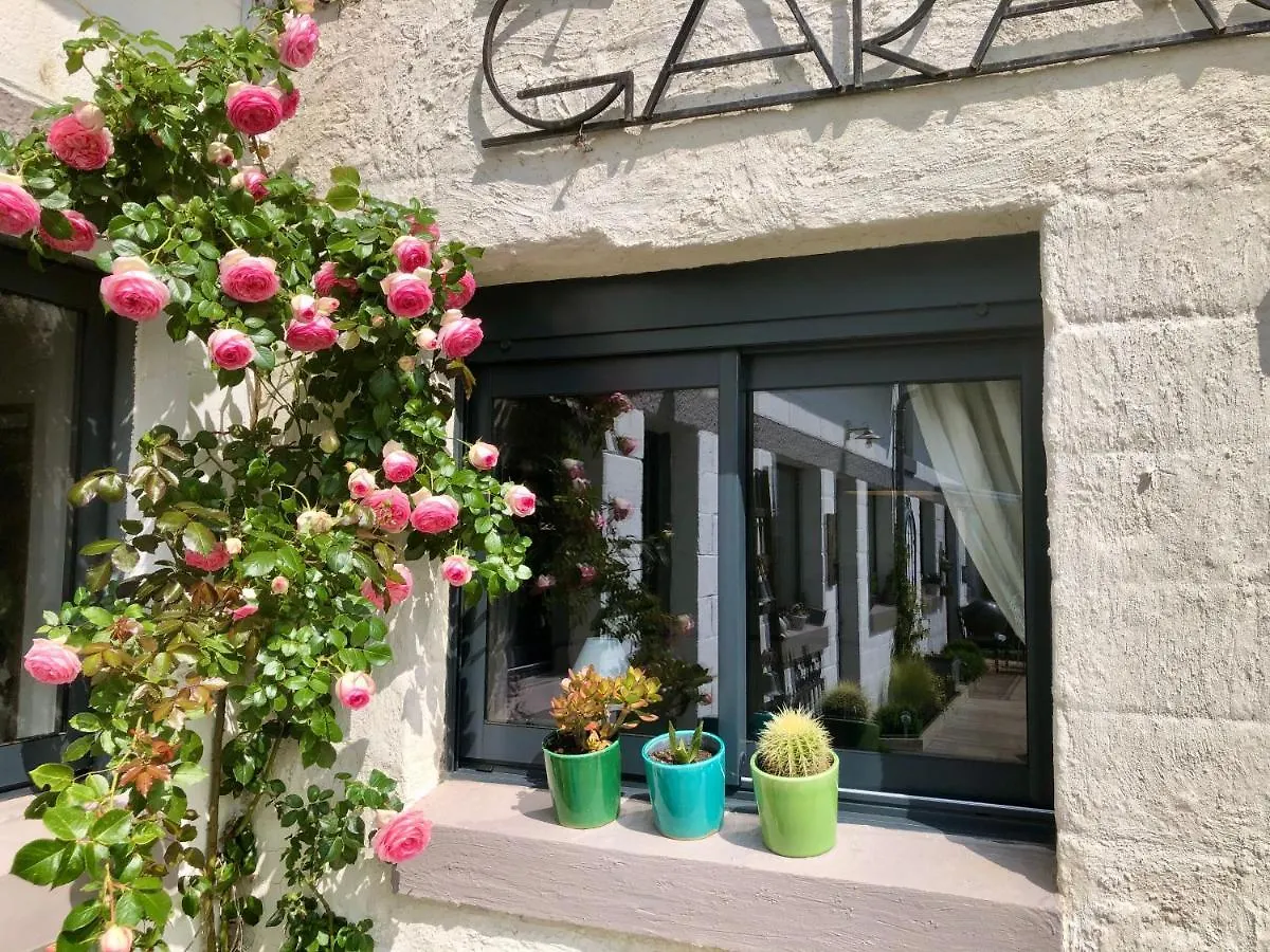 Le Grenier Du Jardin Bed & Breakfast Pontorson